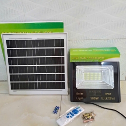 den-pha-nang-luong-mat-troi-100w